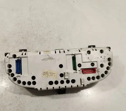 Renault Laguna I Speedometer (instrument cluster) 7700829446