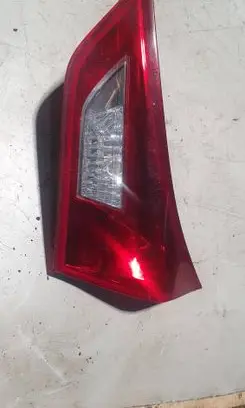 Toyota Auris E180 Tailgate rear/tail lights 05170237