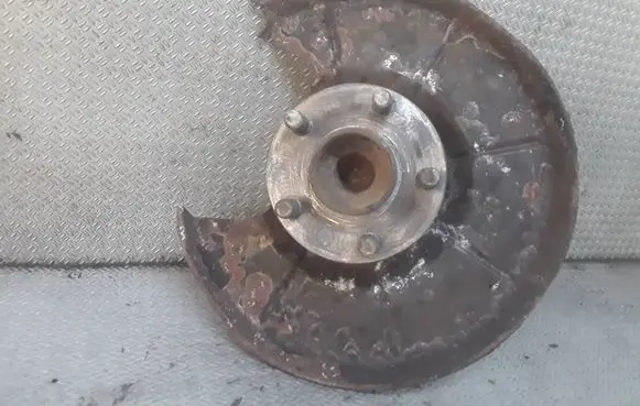 Ford S-MAX Rear wheel hub spindle/knuckle 
