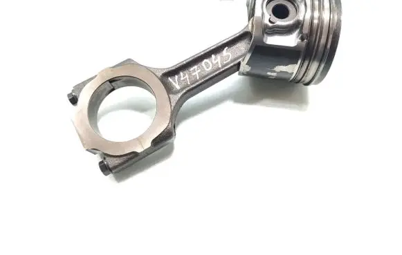 Fiat Doblo Piston with connecting rod 