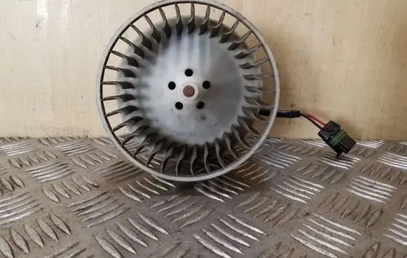 Renault Espace III Heater fan/blower 0130063506