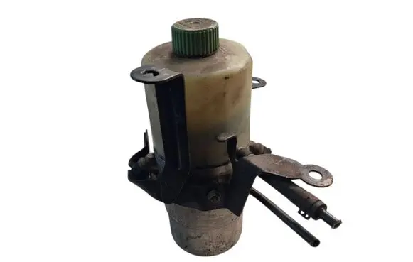 Volkswagen Polo V 6R Power steering pump 6R0423156C