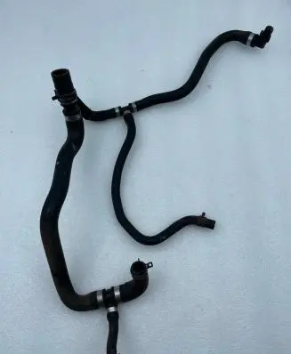 Mercedes-Benz GLE (W166 - C292) Engine coolant pipe/hose A1665063735