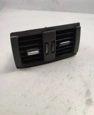 BMW 3 F30 F35 F31 Rear air vent grill 926535001 0858201