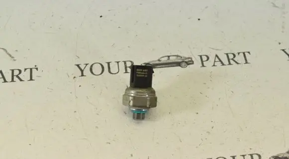 BMW X3 F25 Air conditioning (A/C) pressure sensor 9181464