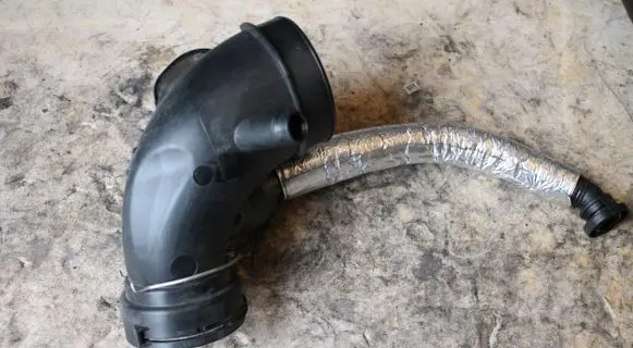 Skoda Octavia Mk4 Air intake hose/pipe 05L