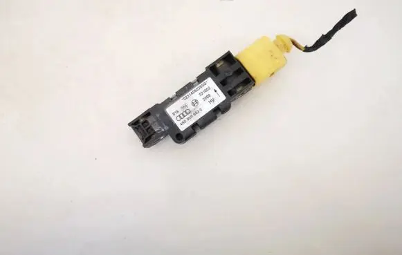 Audi A6 S6 C5 4B Airbag deployment crash/impact sensor 4b0959643c