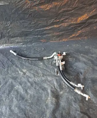 Peugeot 2008 II Coolant radiator 9843707480