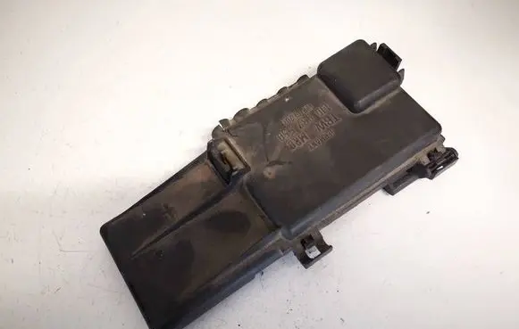 Audi A3 S3 8L Fuse box cover 1j0937550