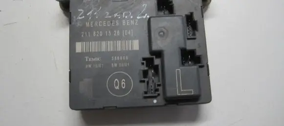 Mercedes-Benz E W211 Comfort/convenience module 2118201526 A2118201526