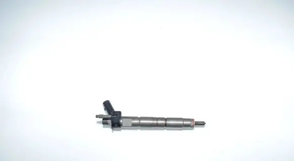 BMW 5 F10 F11 Fuel injector 7823461 13537823461 13537823462