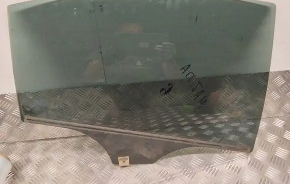 Mazda 6 Rear door window glass 43R00123