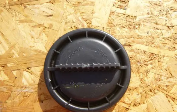 Chevrolet Camaro Headlight/headlamp dust cover 6002TR0081