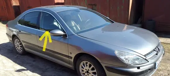 Peugeot 607 Front door window glass four-door