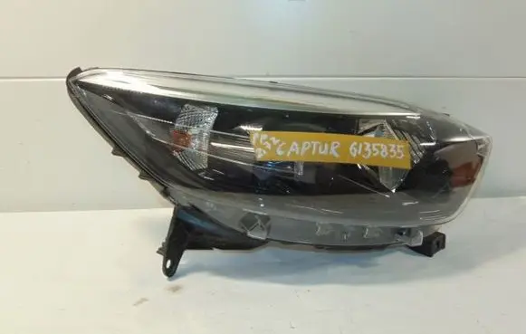 Renault Captur Headlight/headlamp 260105066R
