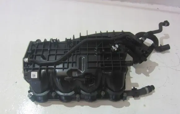 BMW X3 G01 Intake manifold 11618603914