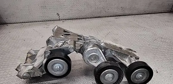 Mercedes-Benz B W245 Generator/alternator belt tensioner