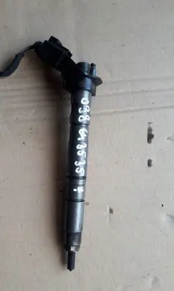 Audi A4 S4 B8 8K Fuel injector 0986435357