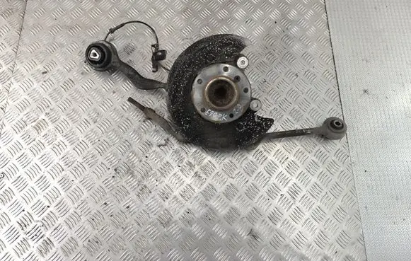 BMW 3 E90 E91 Front wheel hub 6764443