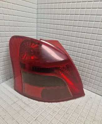 Toyota Yaris Rear/tail lights