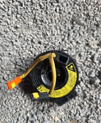 Toyota Avensis T250 Airbag squib ring wiring DTH0554CB