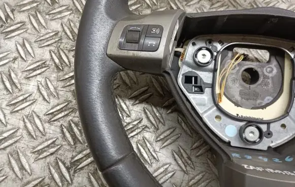 Opel Zafira B Steering wheel
