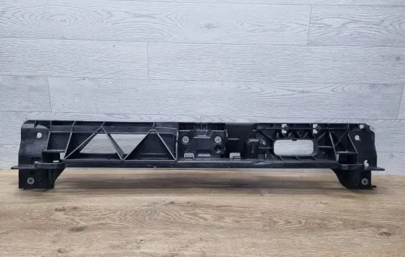 Top upper radiator support slam panel