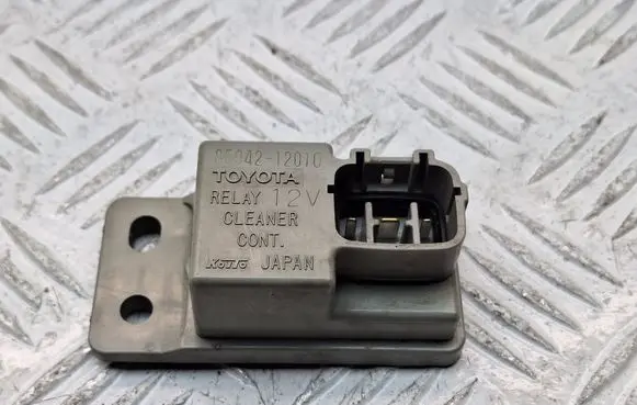 Toyota Auris 150 Light washer relay 8594212010