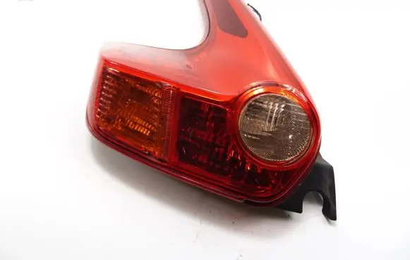Nissan Juke I F15 Rear/tail lights
