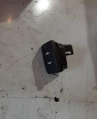 Ford Mondeo MK IV Electric window control switch