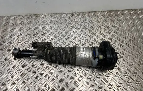 BMW 7 G11 G12 Shock absorber/damper/air suspension 6881060