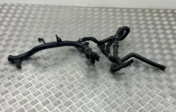 Audi A4 S4 B8 8K Engine coolant pipe/hose 03L121132A