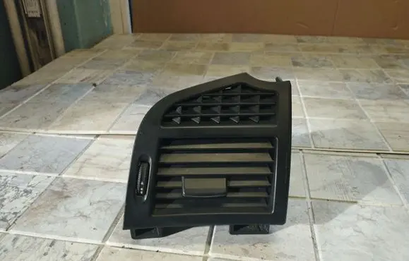 Mercedes-Benz S W221 Dashboard side air vent grill/cover trim A2218300254