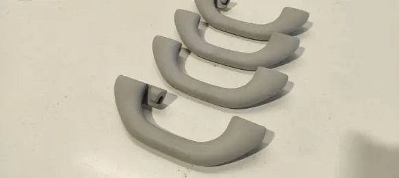 Skoda Octavia Mk2 (1Z) Front interior roof grab handle 6Y0857607