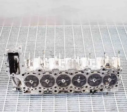 Engine head