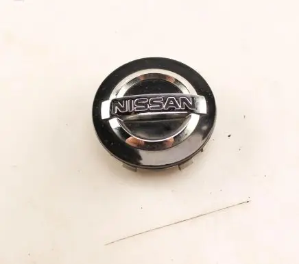 Nissan X-Trail T32 R20 wheel hub/cap/trim 40342BR01AB1