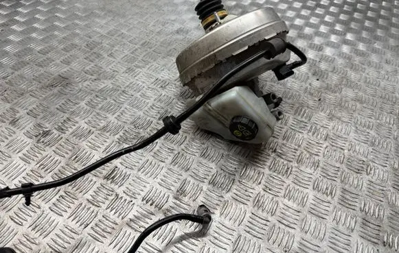 Land Rover Range Rover Velar Brake booster HK832B195AE