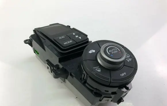 Honda Insight Climate control unit D09US F1246