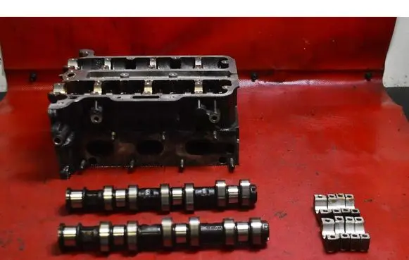 Opel Corsa D Engine head 55355431