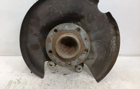 Citroen C4 II Picasso Rear wheel hub