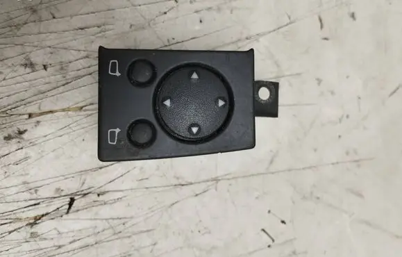 Audi A6 S6 C4 4A Wing mirror switch 4A0959565 03838201