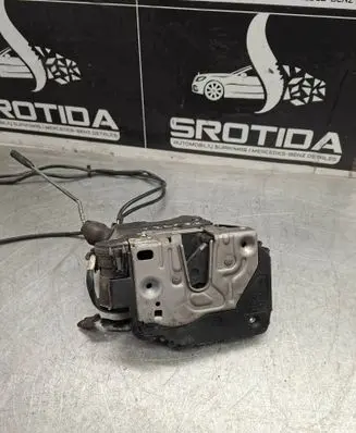Mercedes-Benz CLK A209 C209 Front door lock 2097200135