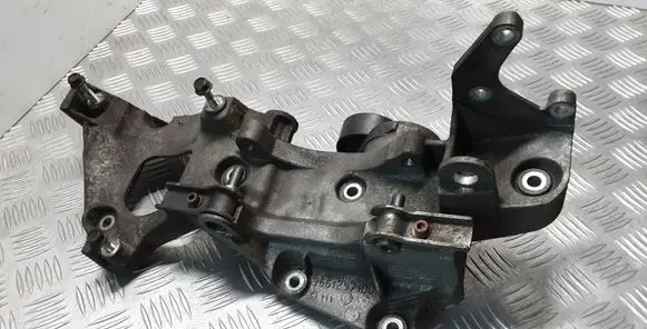 Citroen C-Crosser Generator/alternator bracket 9661297180