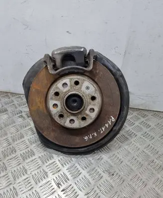 Volkswagen PASSAT B6 Rear wheel hub spindle/knuckle 5N0615611
