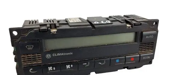Volkswagen PASSAT B5.5 Climate control unit 3B1907044D