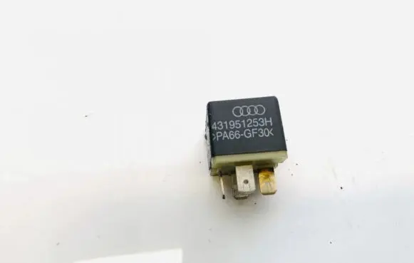 Audi A4 S4 B5 8D Other relay 431951253h