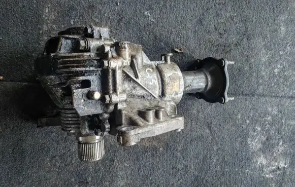 Mazda CX-5 Gearbox transfer box case D309136866 KN01-27-500