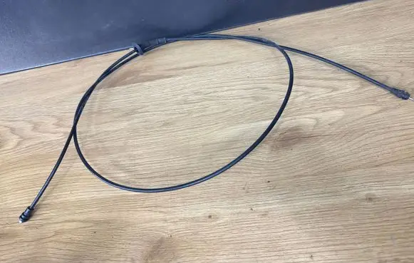 Opel Insignia A Engine bonnet/hood lock release cable 13312787