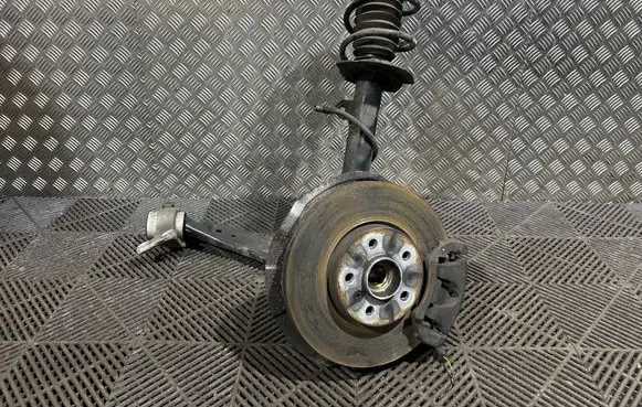 BMW 2 F46 Front wheel hub spindle knuckle 6876646 6887334