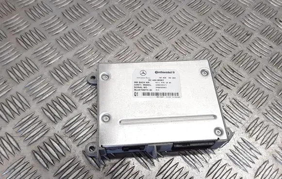 Mercedes-Benz E W211 Bluetooth control unit module A2118701885 DM60325021